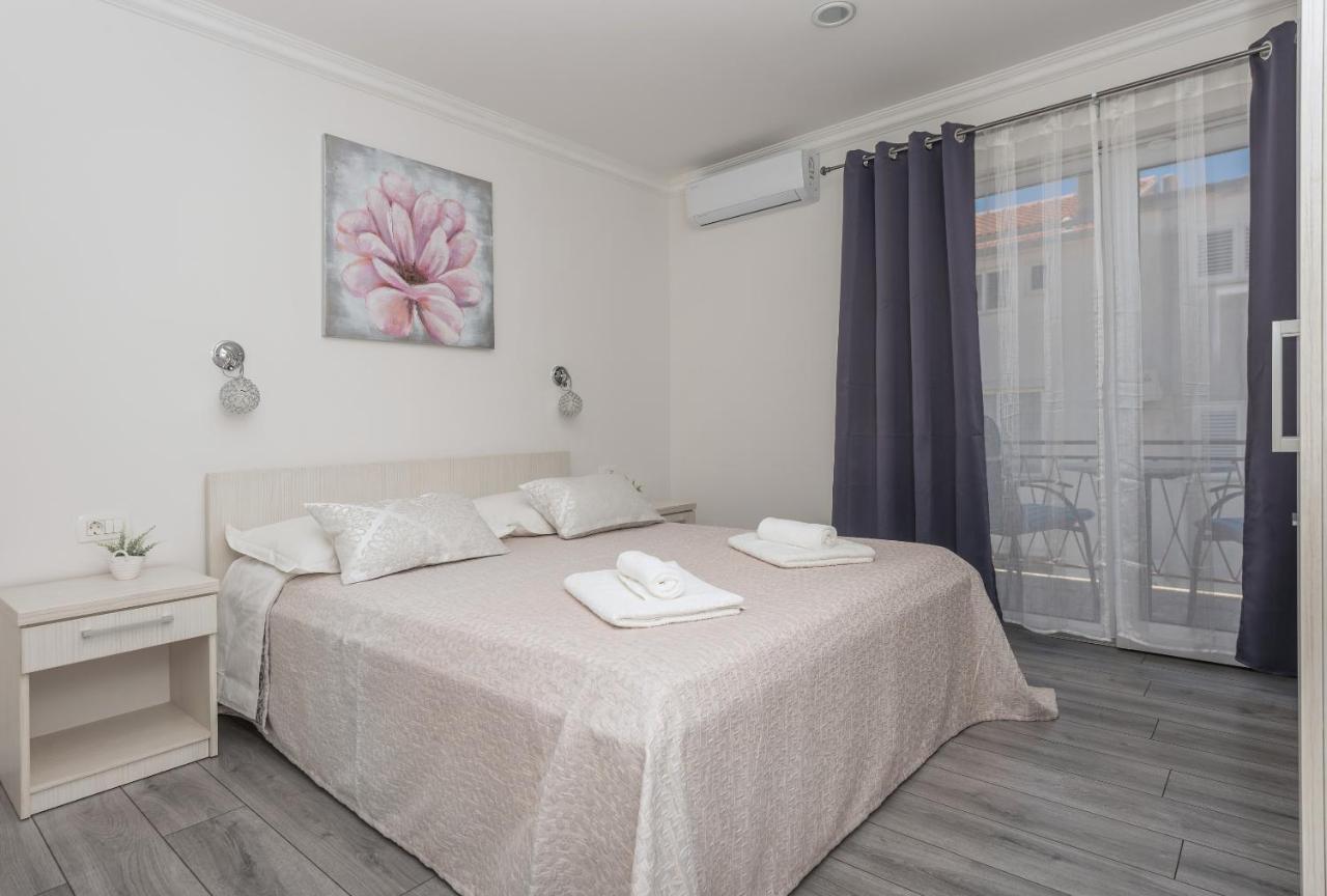 Apartments Petrusic Μακάρσκα Εξωτερικό φωτογραφία